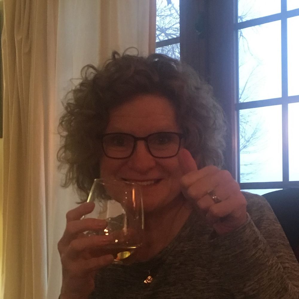 Meet your Posher, Mj